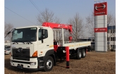 HINO 700