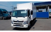 HINO 300