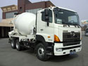 HINO 700
